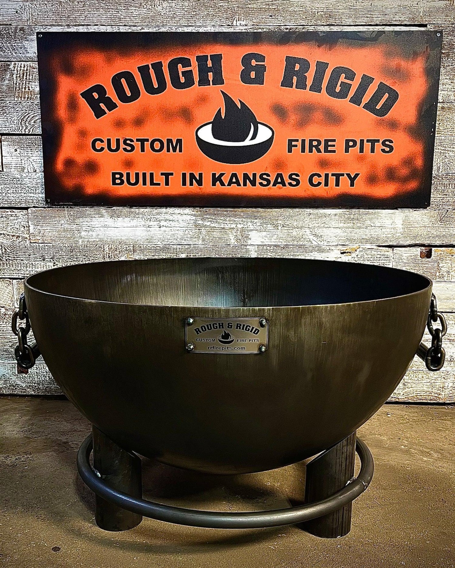 The Duke Fire Pit 30