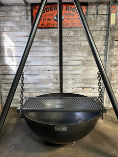 30" The Kid Fire Pit with Tri Pod - Rough & Rigid