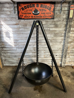 30" The Kid Fire Pit with Tri Pod - Rough & Rigid